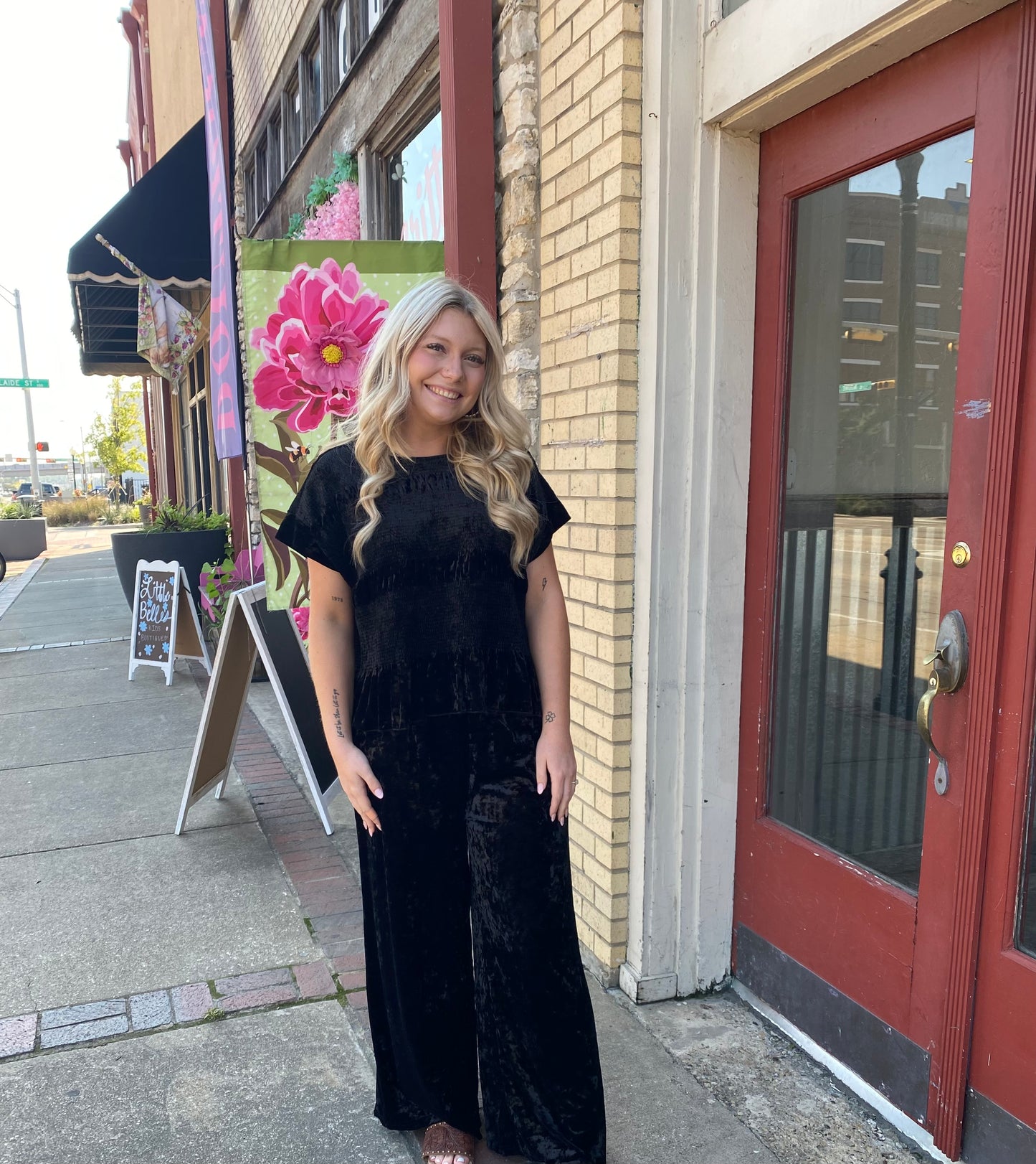 CRUSHING ON YOU - BLACK VELVET PANTS