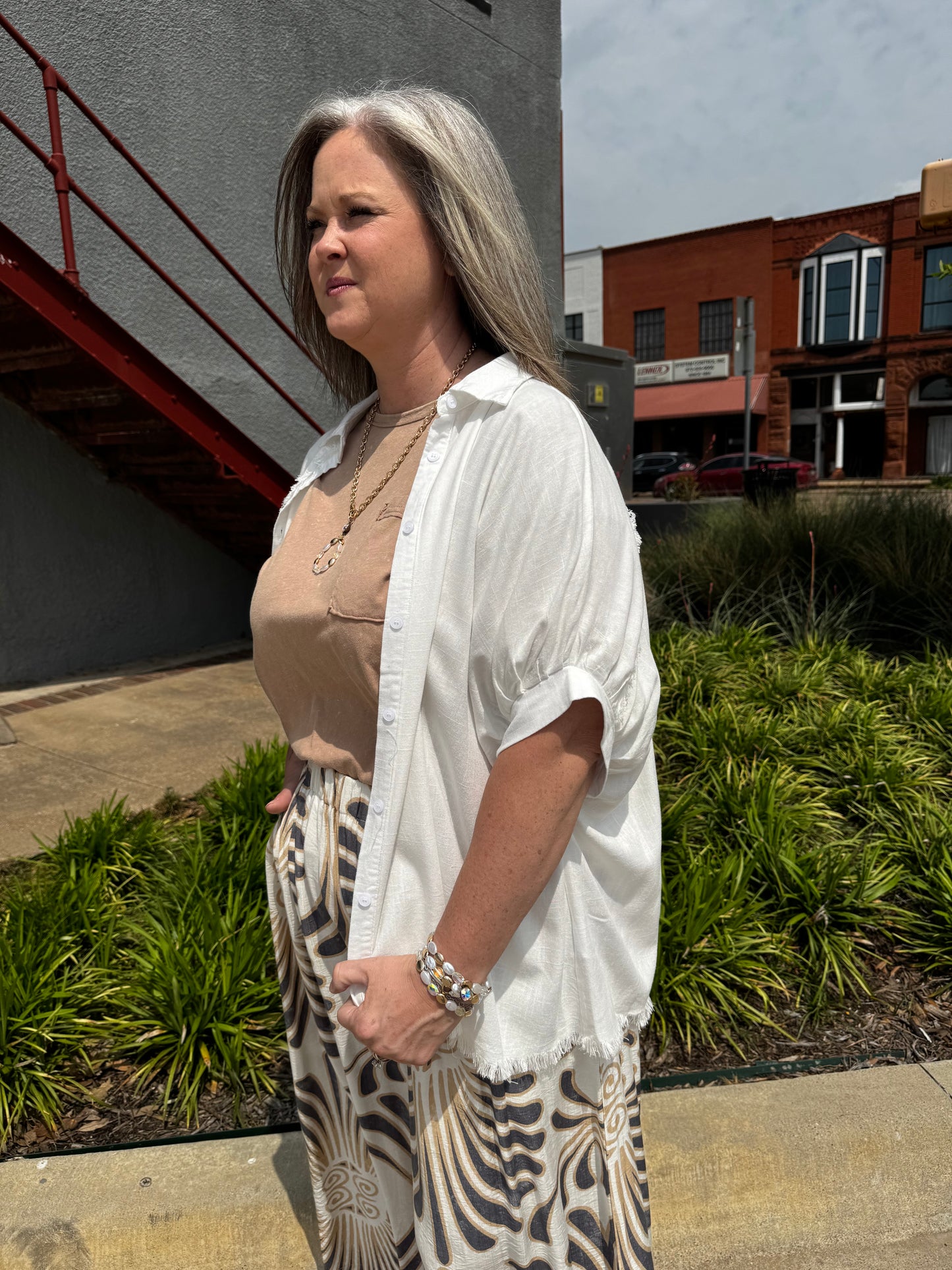 Lakeside Linen Dolman Sleeve Buttonup Top