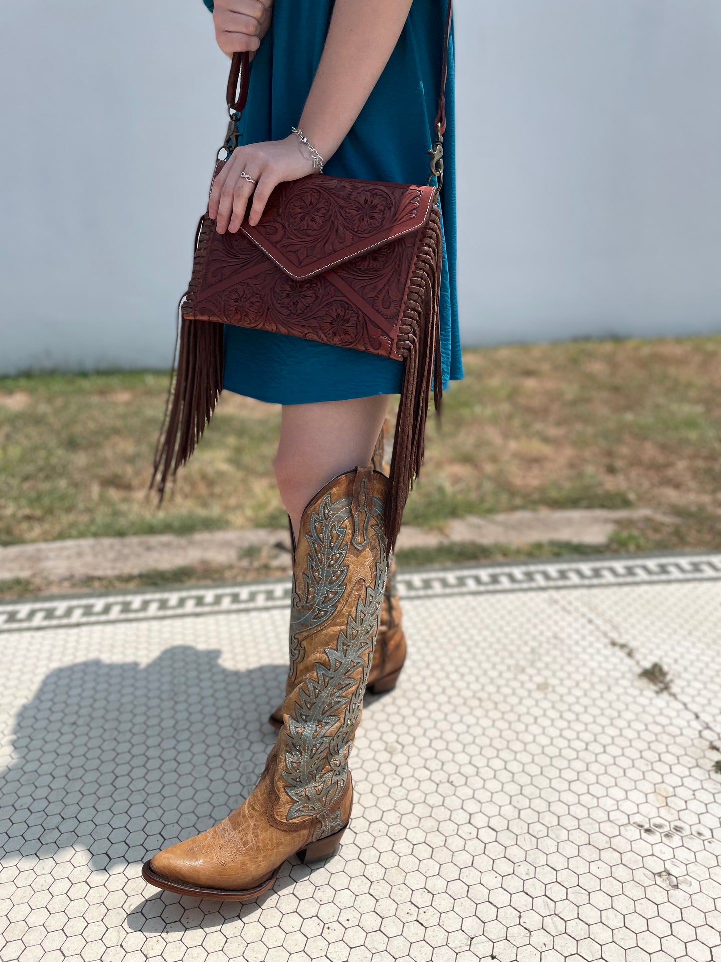 CORRAL WOMENS TAN TURQUOISE CRYSTAL EMBROIDERY TALL BOOTS