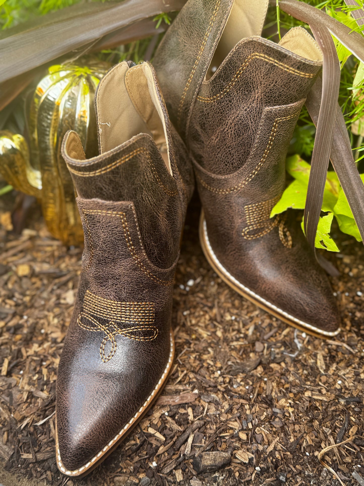 CORKYS SMOKE SHOW ESPRESSO CRINKLE BOOT