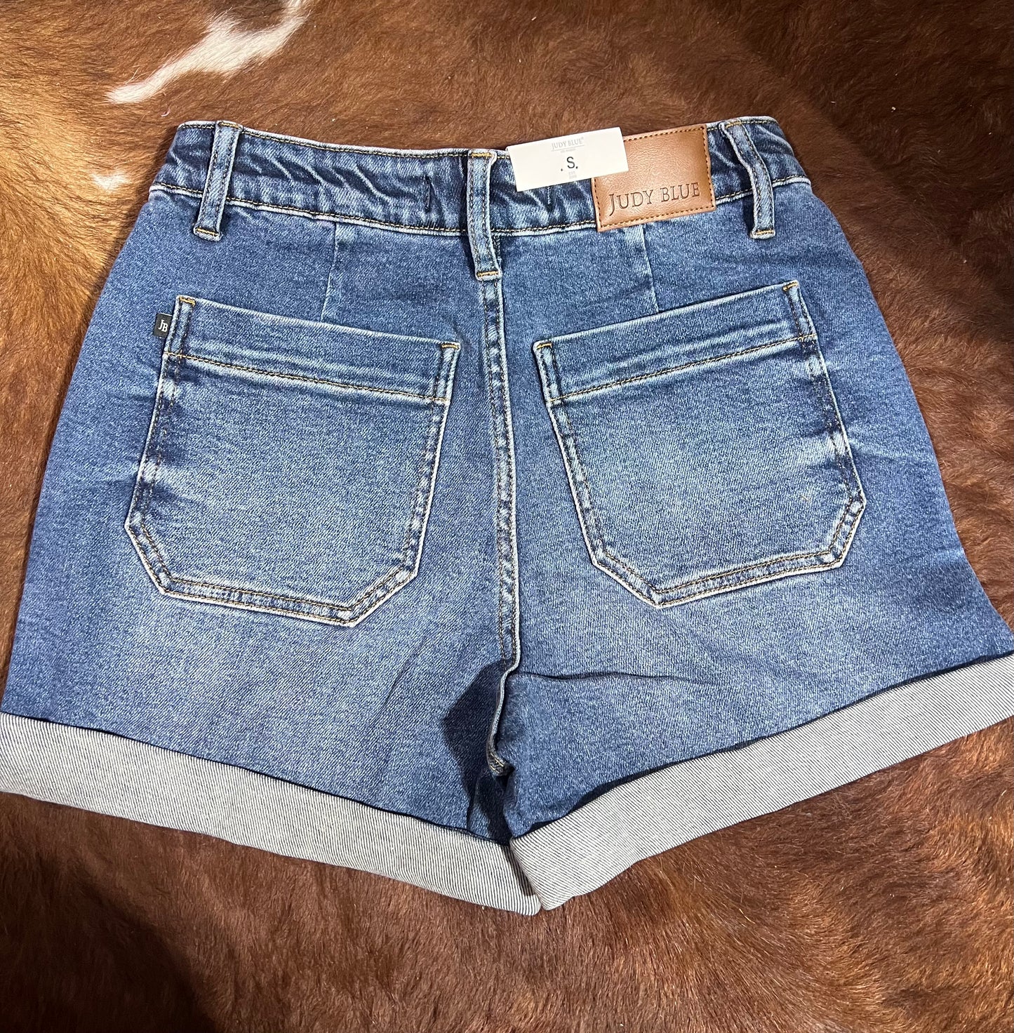 Judy Blue Dark Cuffed Jogger Shorts