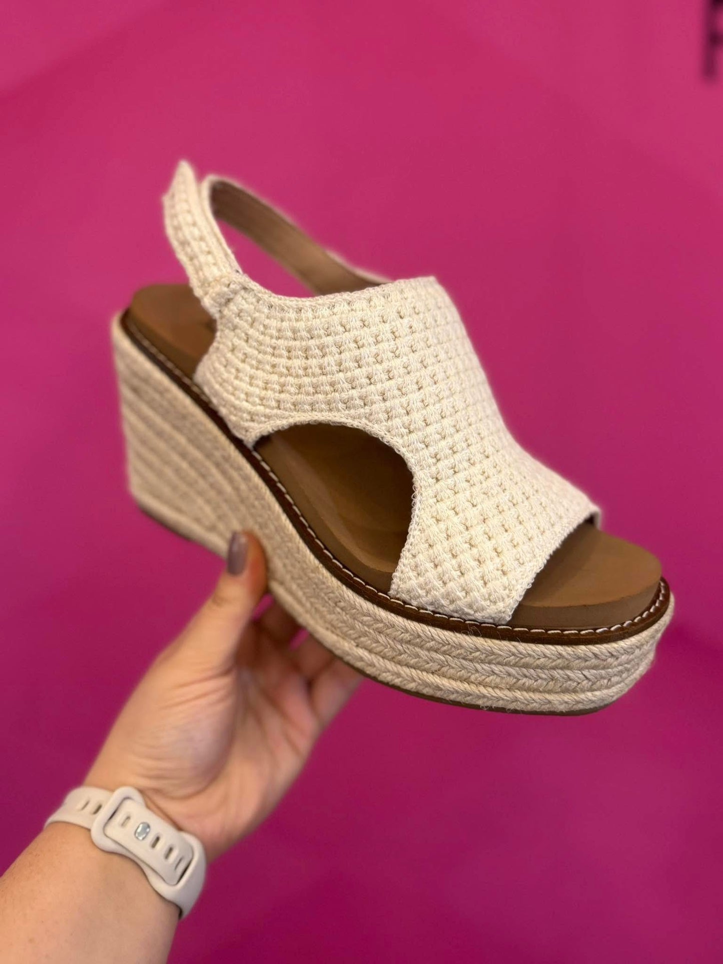 Corkys Natural Crochet Freddie Wedges