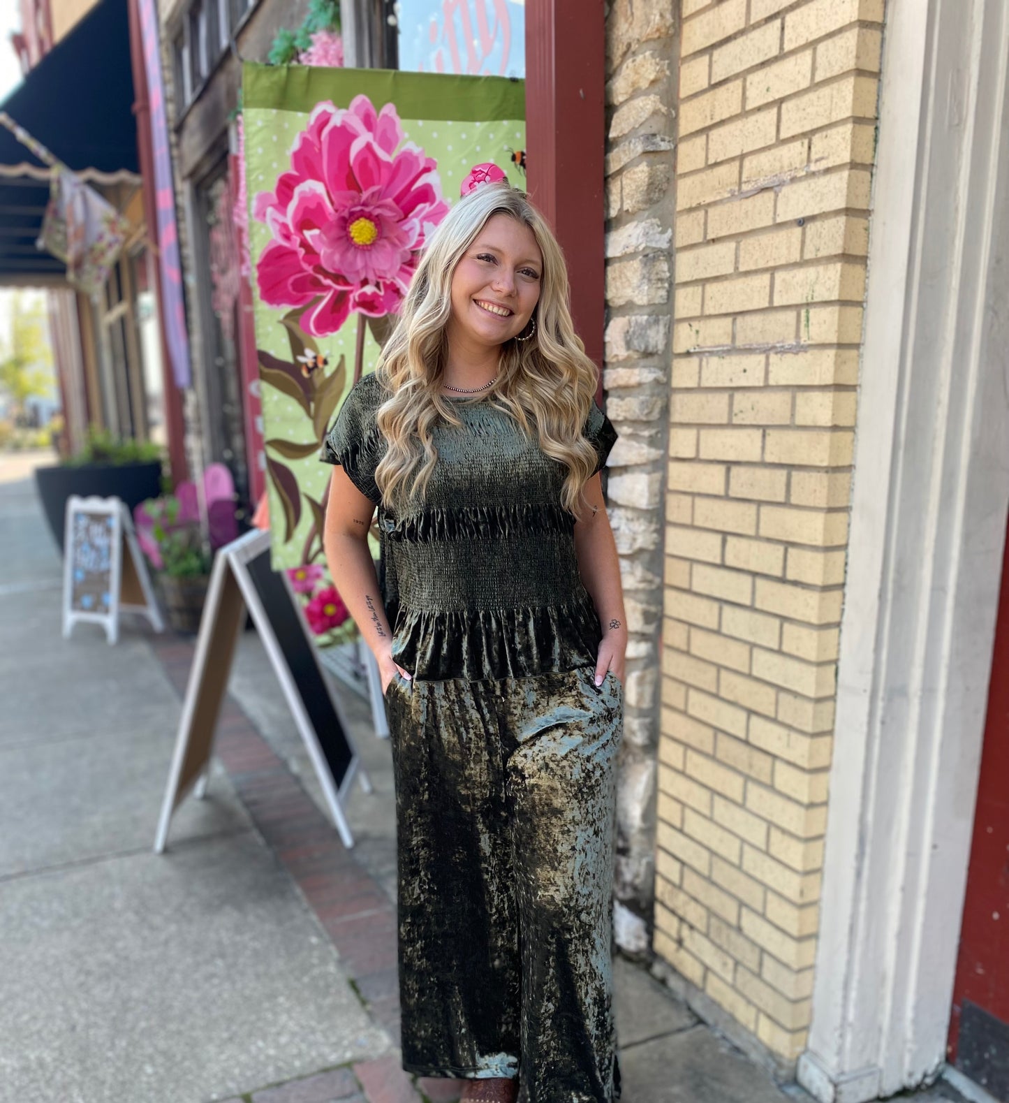 CRUSHING ON YOU OLIVE VELVET TOP