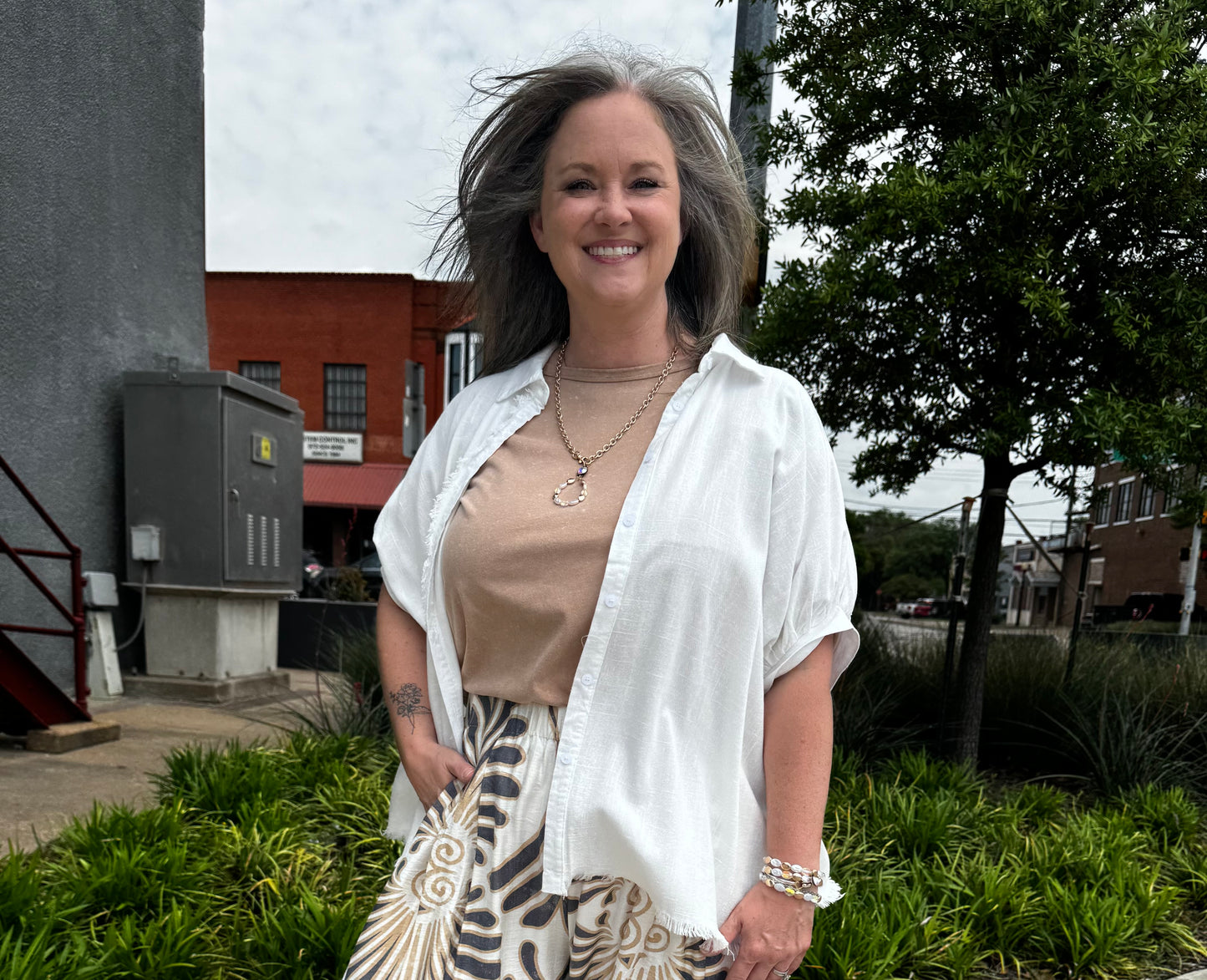 Lakeside Linen Dolman Sleeve Buttonup Top