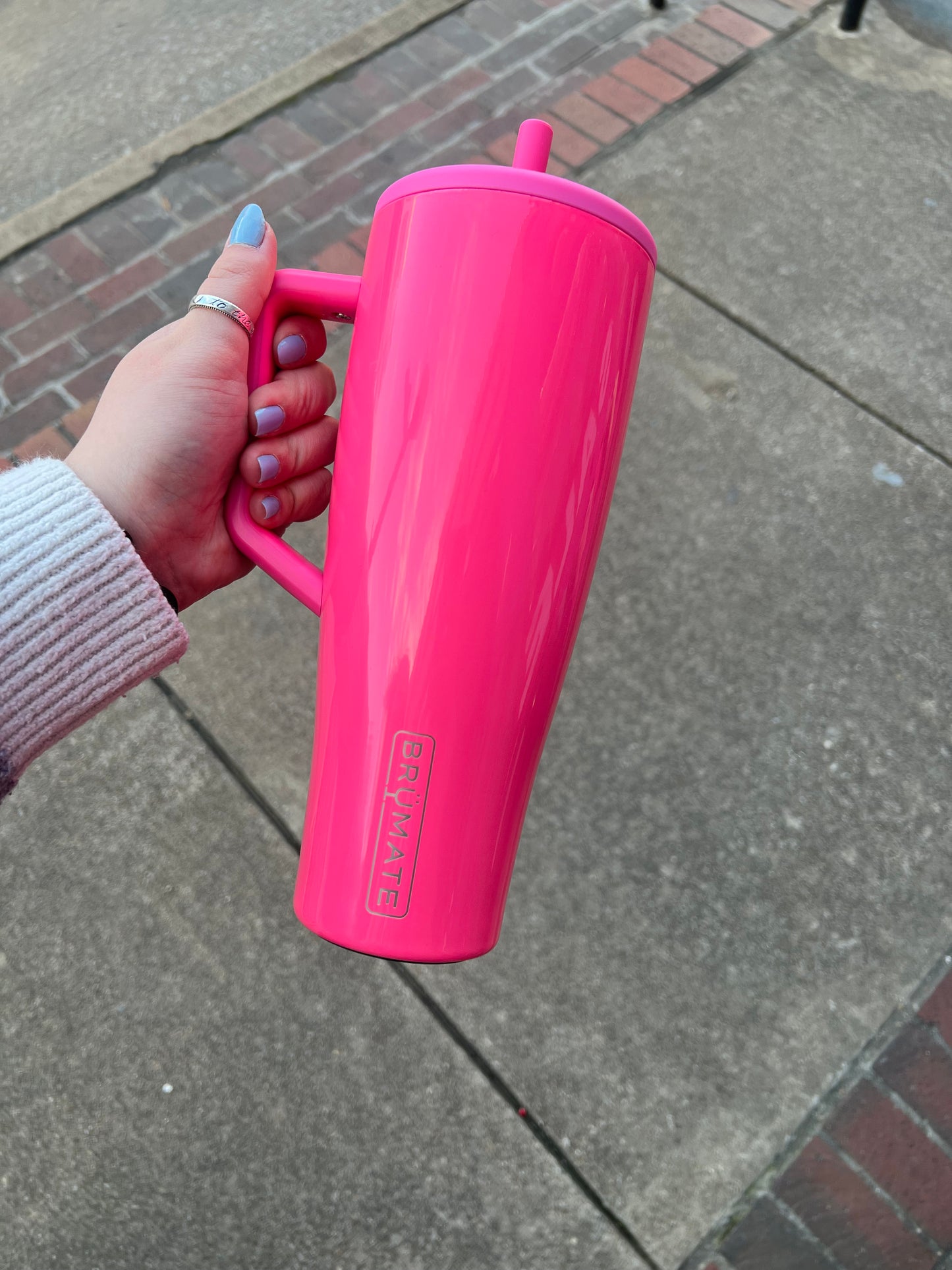 Brumate 40oz Eras Neon Pink