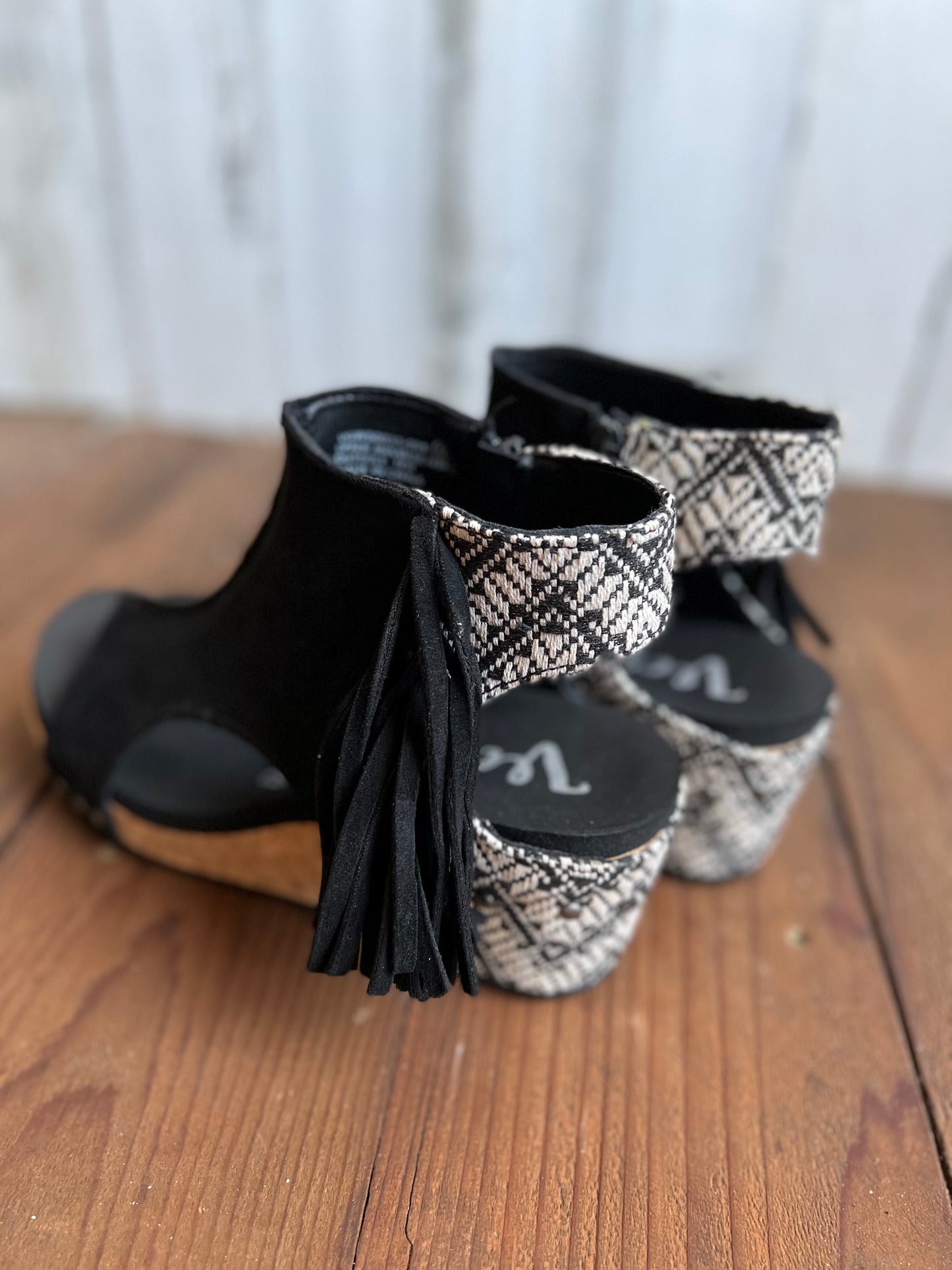 Black Fringe Wedges with print