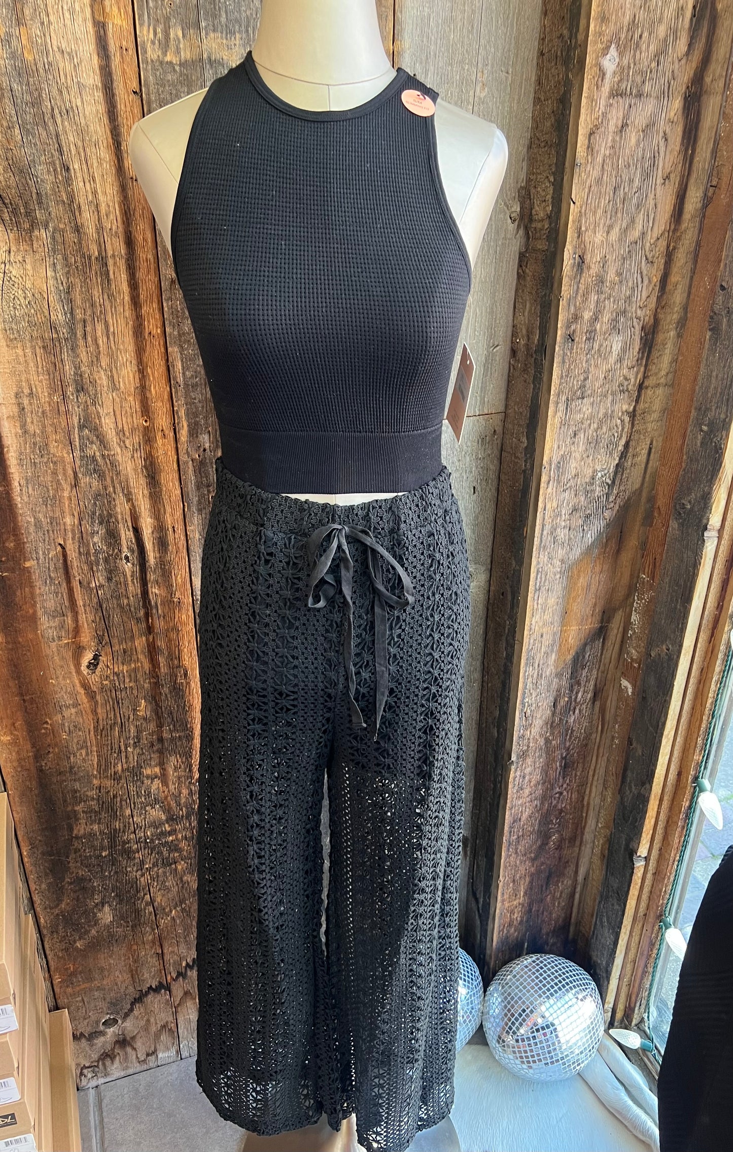 Beach Babe Pants in Black