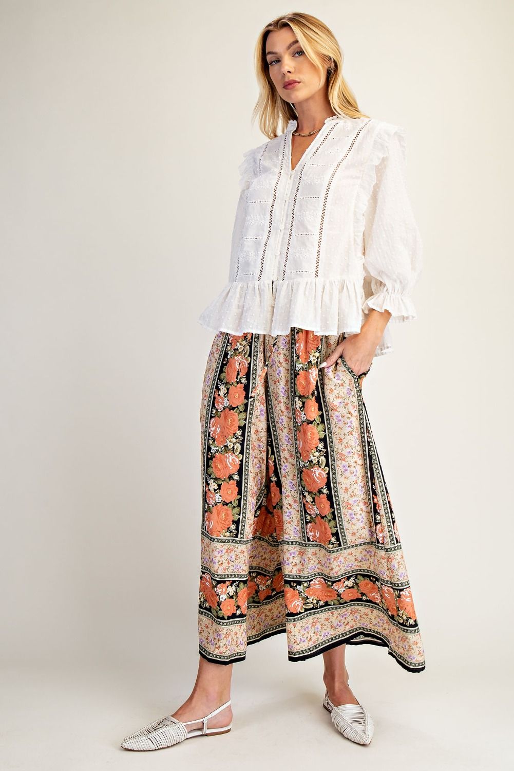 VINTAGE FLOWY FLORAL CROP PANTS