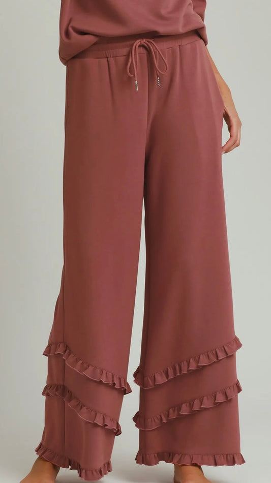 SIENNA RUFFLES LUXEKNIT PANTS SET