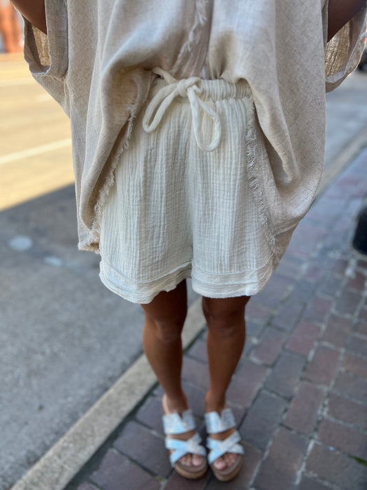 Sophie Cream Shorts