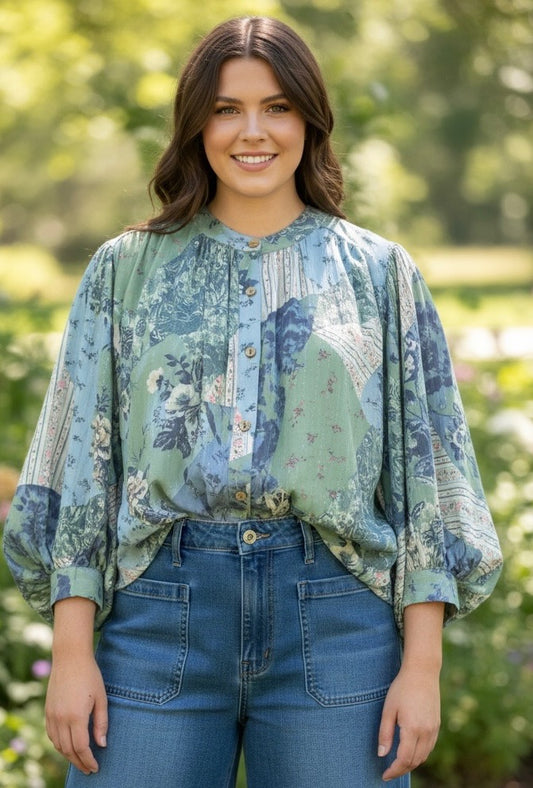DAYDREAMING PATCHWORK PRINT TOP