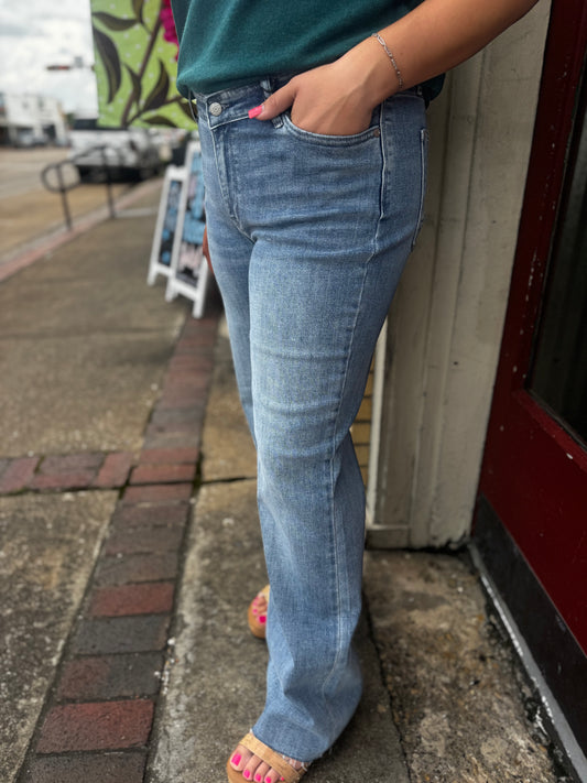 JUDY BLUE V-FRONT BAGGY JEANS