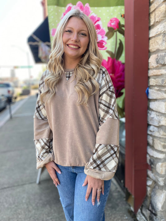 LATTE PLAID SWEATSHIRT