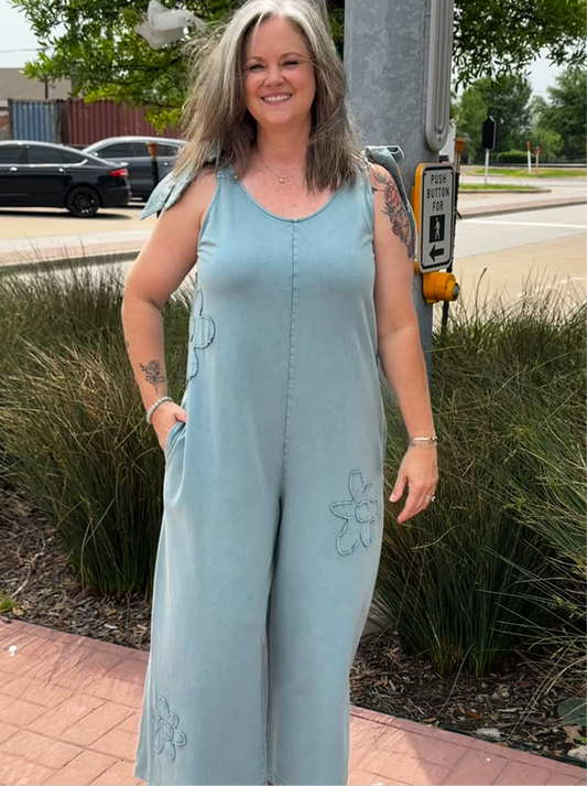 Rosa Dusty Blue Mineral Wash Jumper