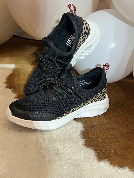 Corkys Soft Serve Sneaker in Leopard