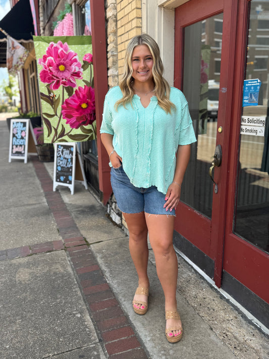 EASEL ATLANTIS GREEN RIBBED TOP