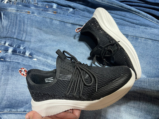 Corkys Soft Serve Sneaker in Black