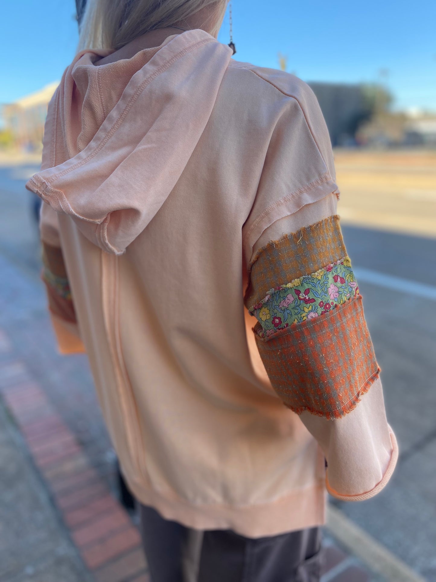 JUST PEACHY 3/4 HOODIE