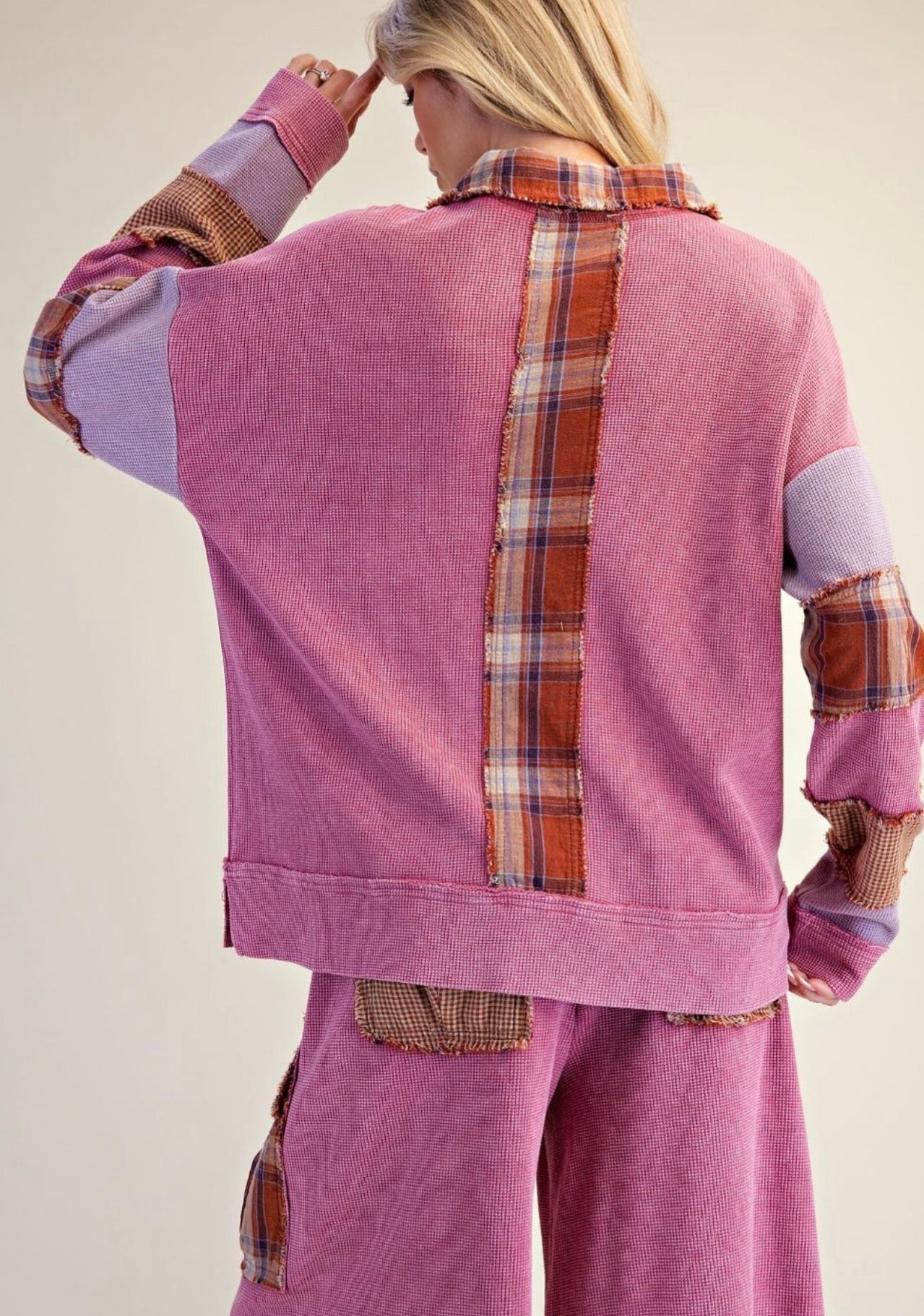 EASEL LIPSTICK PLAID TOP OF SET