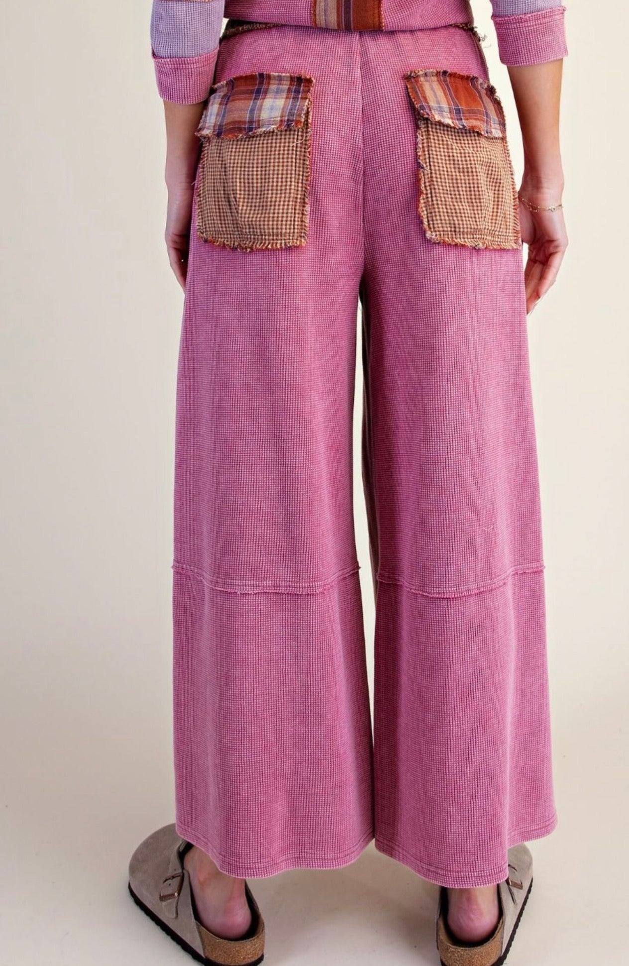 EASEL LIPSTICK PLAID PANTS OF SET