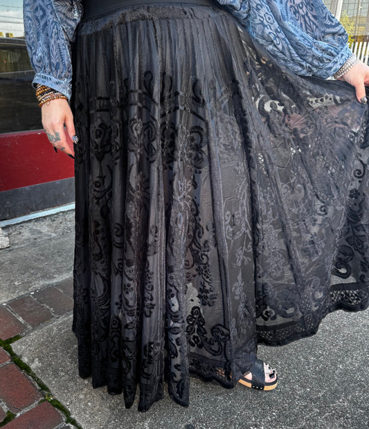 EASEL BURNOUT MAXI SKIRT