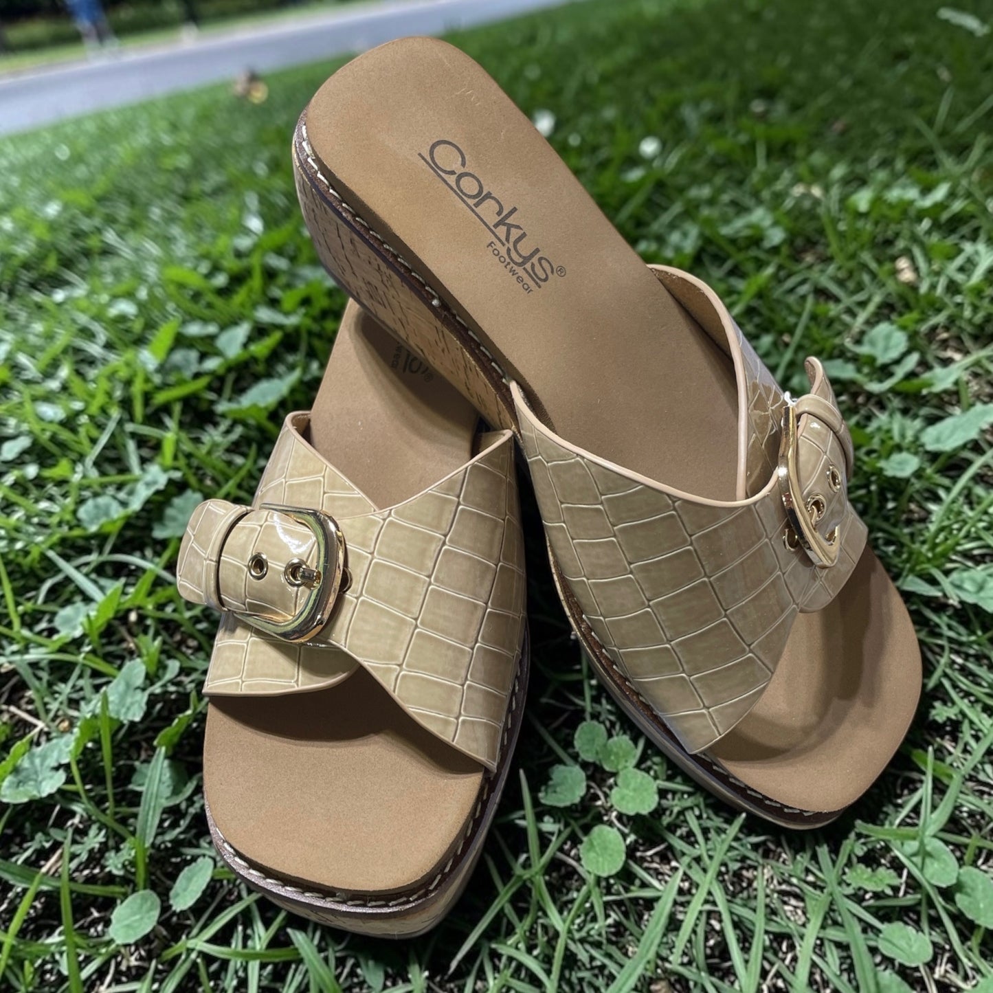 CORKYS REALITY COGNAC PATENT CROCO WEDGE