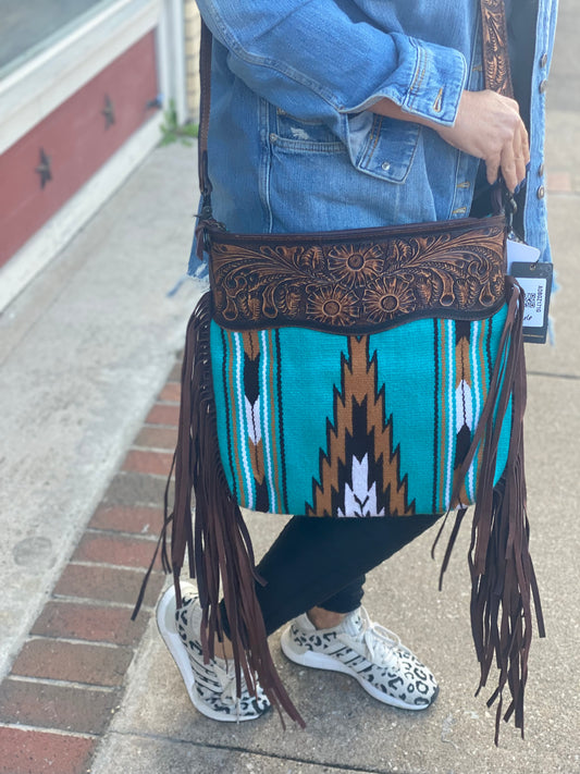 American Darling Turquoise Saddle Blanket Large Crossbosy